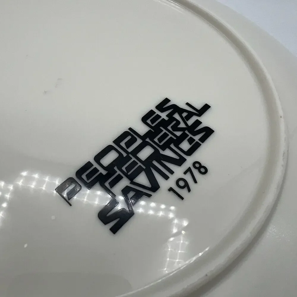 Vintage People Federal Savings Christmas Candles Holly Plate Platter 11